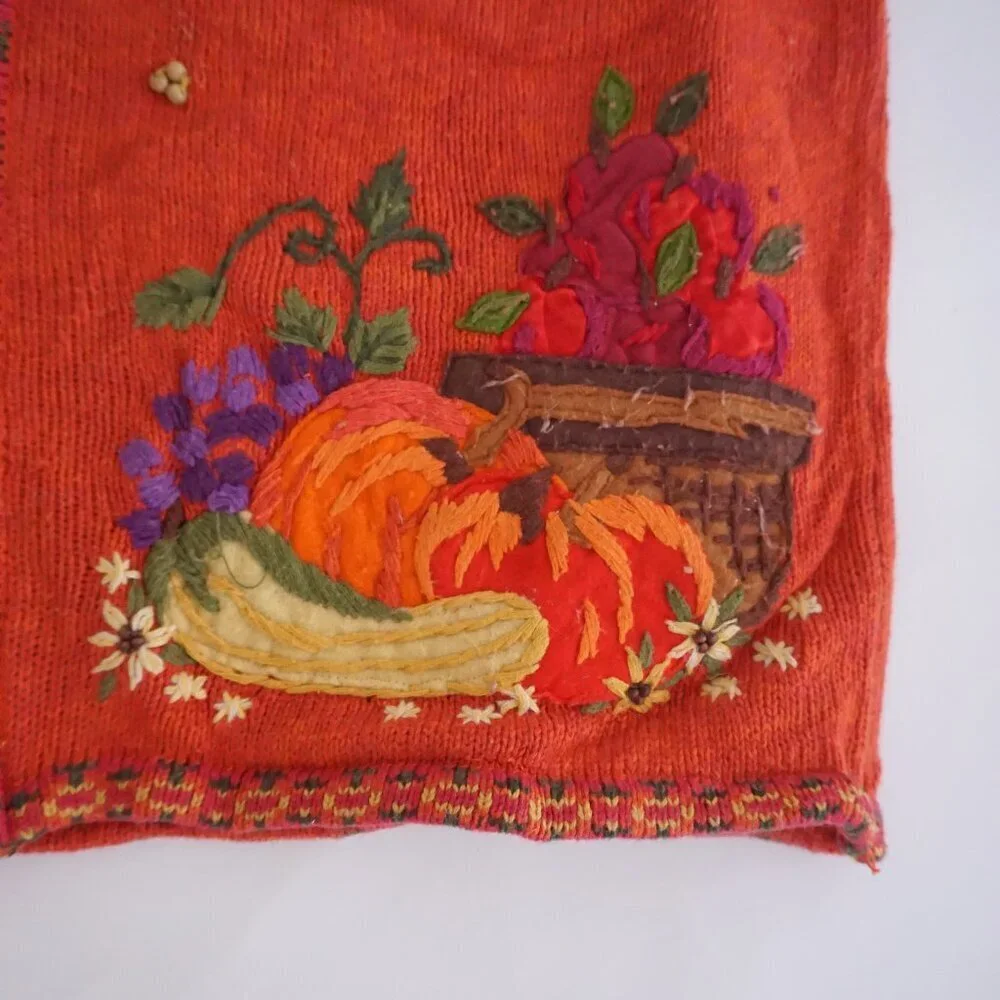 Vintage Tiara Orange Embroidered Pumpkin Harvest Halloween Folk Art Zip Vest L - Picture 8 of 9